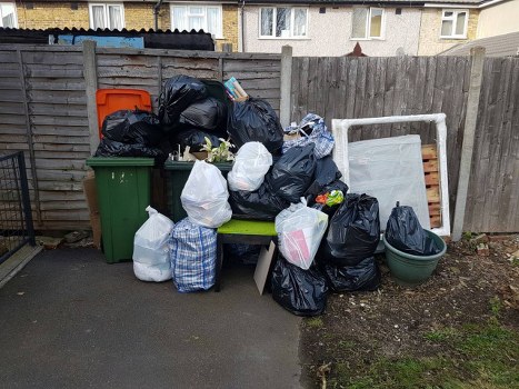 Professional home clearance team in Hainault