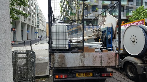 Efficient home clearance process in Hainault